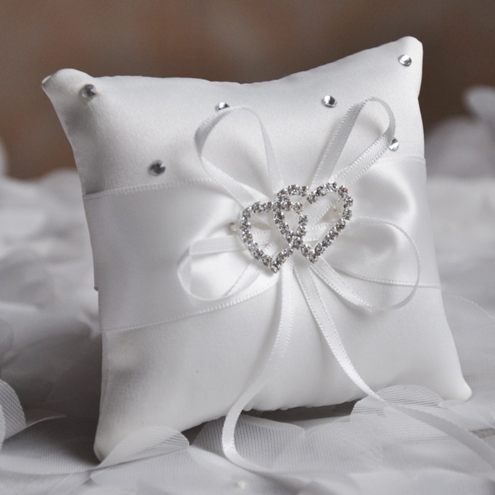 Romantic Wedding Ring Pillow S - Ring Bearer Pillow 리뷰 및 가격