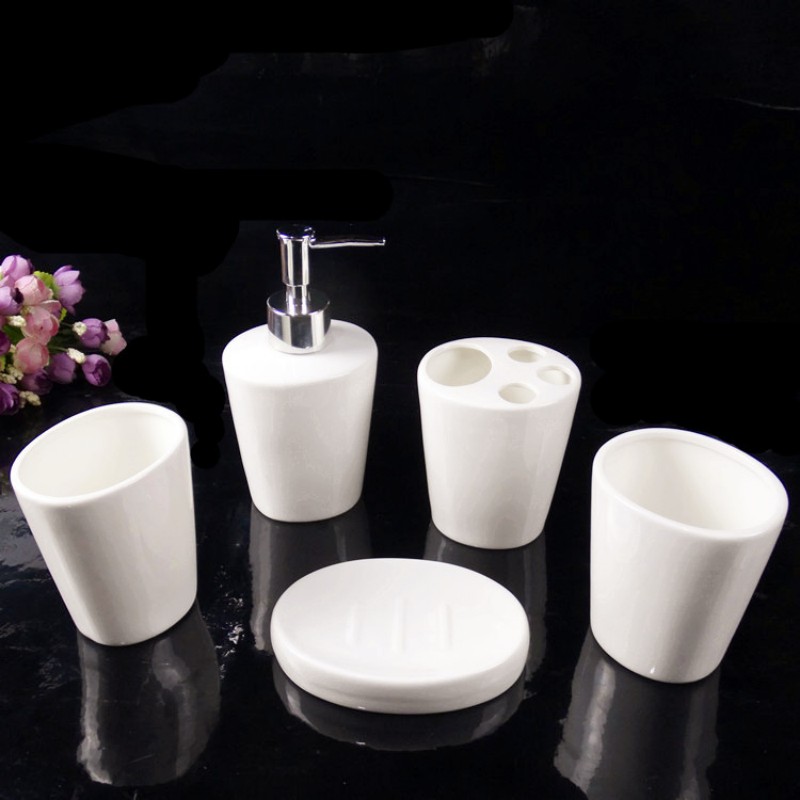Wedding Gift for Bathroom/Red  - Wedding Bathroom Supply Kit 리뷰 및 가격
